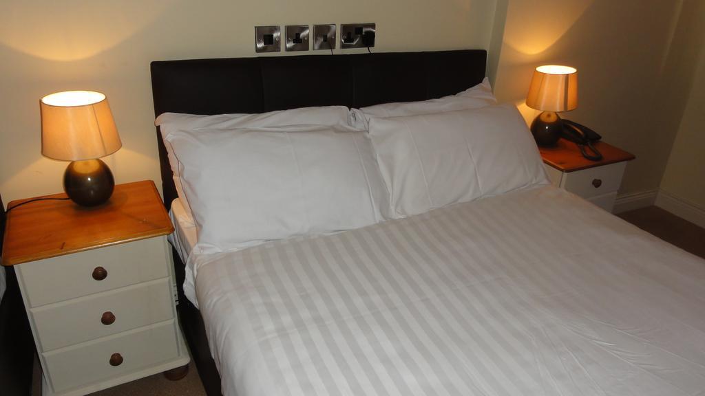 Hannon'S Hotel Roscommon Chambre photo